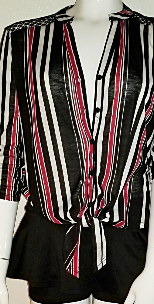 Blouse - Picture 3 of 3